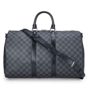 Louis Vuitton duffle bag Gently used good condition!!